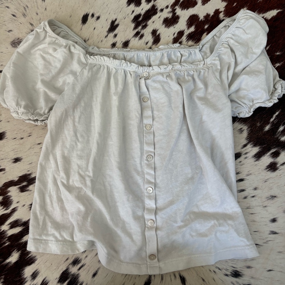 White XS American Eagle shirt.